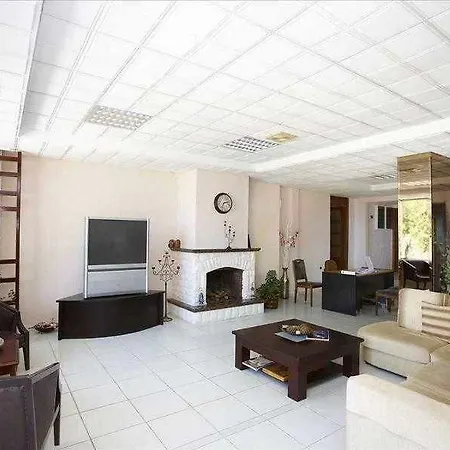 Forest Park فندق